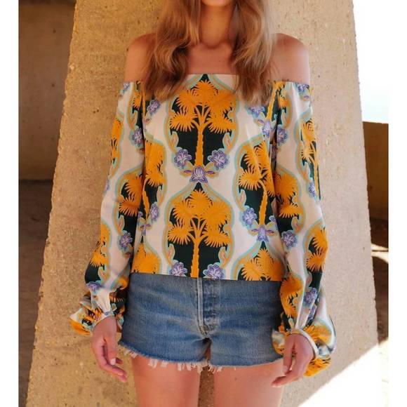 NEW LE SUPERBE palm insignia top